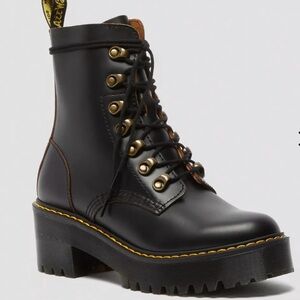 Dr. Martens Leona Vintage Smooth Leather Heeled Boot